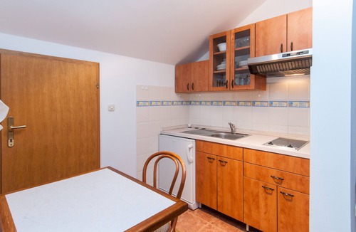Cove Murtar Apartment | One bedroom apartment with terrace and sea view Mali Lošinj, Lošinj (A-10420-a)
