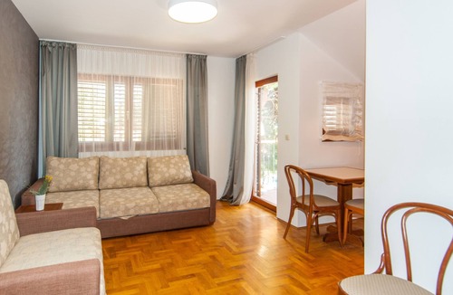 Cove Murtar Apartment | One bedroom apartment with terrace and sea view Mali Lošinj, Lošinj (A-10420-a)
