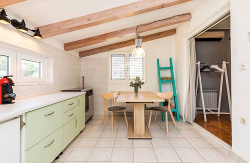 Cove Murtar Apartment | One bedroom apartment with terrace Mali Lošinj, Lošinj (A-2495-a)