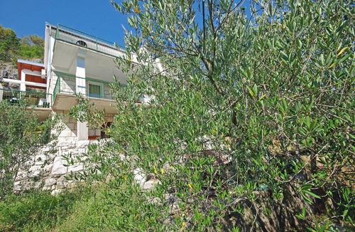 Omis Apartment | One bedroom apartment with terrace Podašpilje, Omiš (A-11708-a)
