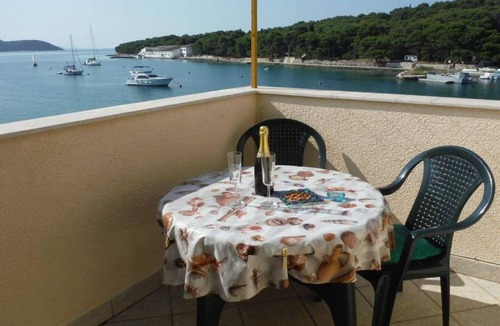 Prvic Luka Apartment | One Bedroom Apartment