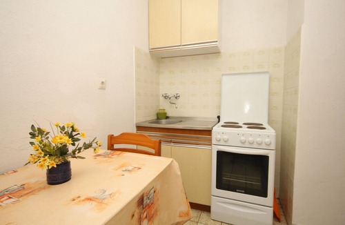 Stari Grad Apartment | One bedroom apartment with terrace Stari Grad, Hvar (A-8686-d)