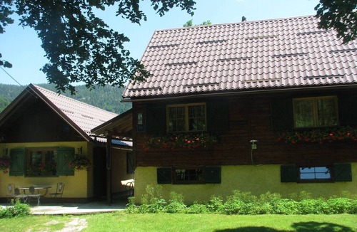 Jasenak Apartment | One bedroom apartment with a swimming pool Jasenak, Gorski kotar (A-20718-e)
