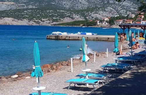 Klenovica Apartment | One bedroom apartment with balcony and sea view Klenovica, Novi Vinodolski (A-5557-b)