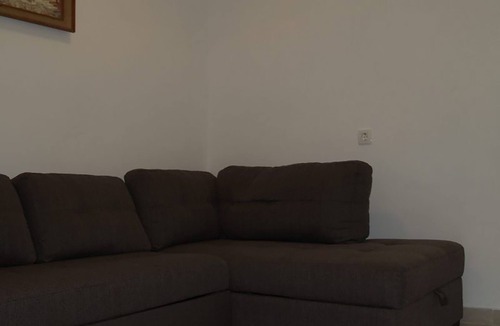 Lukoran Apartment | One bedroom apartment with terrace Lukoran, Ugljan (A-23830-a)