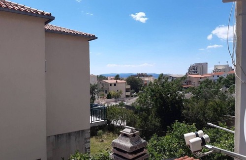 Gorinka Apartment | One bedroom apartment with hot tub Makarska (A-18898-b)