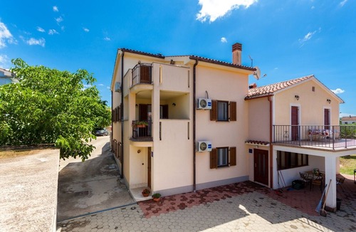 Porat Apartment | One bedroom apartment with air-conditioning Porat, Krk (A-20441-b)