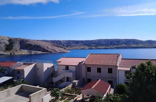Metajna Apartment | One bedroom apartment with terrace and sea view Metajna (Pag) (A-20521-b)