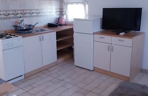 Nevidane Apartment | One bedroom apartment near beach Neviđane, Pašman (A-18427-b)