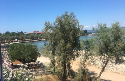 Nevidane Apartment | One bedroom apartment near beach Neviđane, Pašman (A-18427-b)