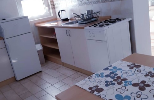 Nevidane Apartment | One bedroom apartment near beach Neviđane, Pašman (A-18427-a)