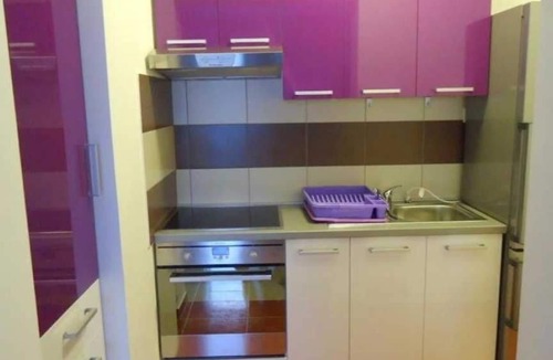 Vidalici Apartment | One bedroom apartment with hot tub by the beach Vidalići, Pag (A-18936-d)