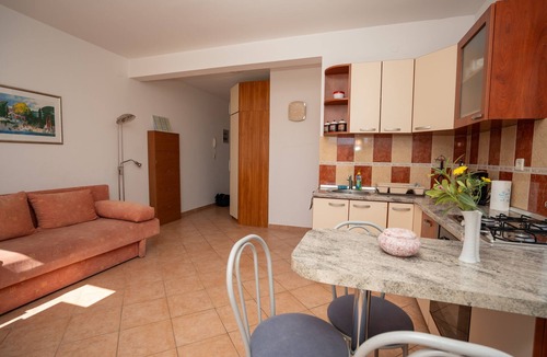 Novalja Apartment | One bedroom apartment with balcony and sea view Novalja, Pag (A-22146-a)