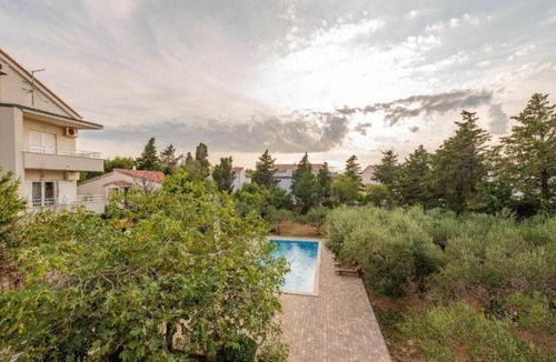 Zrce Apartment | One-bedroom apartment Casa Vidasca 102 with the pool and private balcony