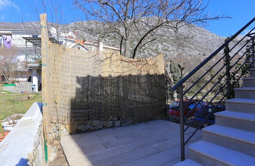 Ostrvica Apartment | One bedroom apartment with terrace Ostrvica, Omiš (A-13749-a)