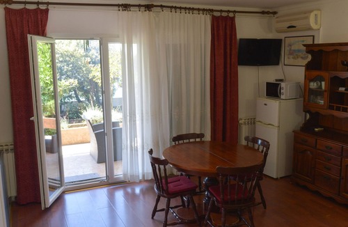 Kozino Apartment | One bedroom apartment near beach Kožino (Zadar) (A-13085-a)