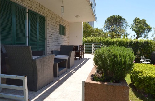 Kozino Apartment | One bedroom apartment near beach Kožino (Zadar) (A-13085-a)