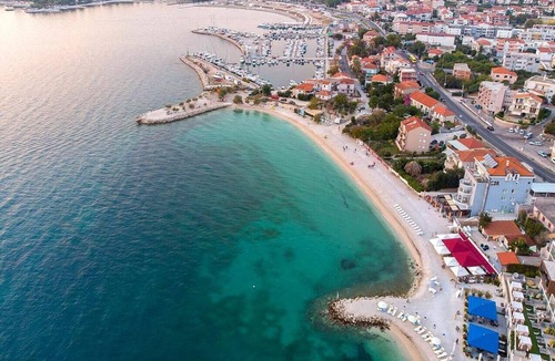 Podstrana Apartment | One bedroom apartment with terrace and sea view Podstrana, Split (A-14112-a)