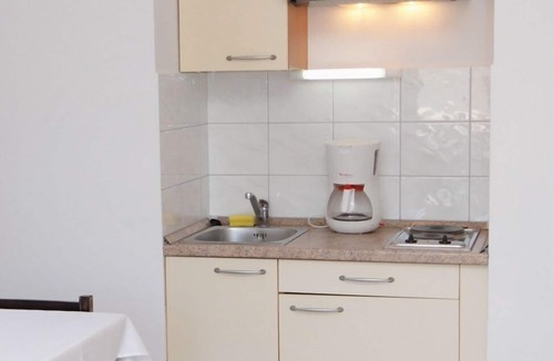 Vinjerac Apartment | One bedroom apartment with terrace and sea view Vinjerac, Zadar (A-3248-d)
