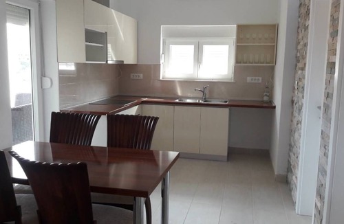 Primosten Burnji Apartment | One bedroom apartment with terrace and sea view Bilo (Primošten) (A-14601-a)