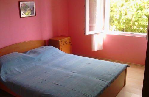 Primosten Burnji Apartment | One bedroom apartment with terrace and sea view Bilo, Primošten (A-4208-b)