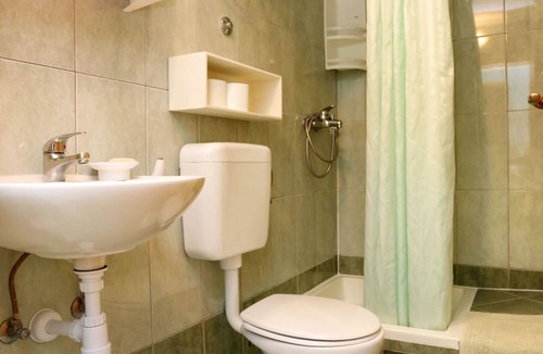 Promajna Apartment | One bedroom apartment with terrace Promajna, Makarska (A-10329-a)