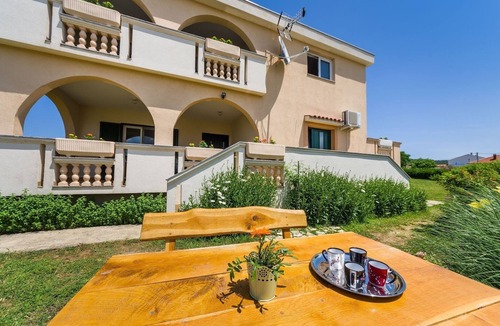 Ljubac Apartment | One bedroom apartment with terrace Ljubač, Zadar (A-24394-c)