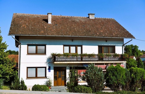 Rakovica Apartment | One bedroom apartment with balcony Rakovica, Plitvice (A-20647-a)
