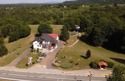 Seliste Dreznicko Apartment | One bedroom apartment with terrace Seliste Dreznicko, Plitvice (A-21127-a)