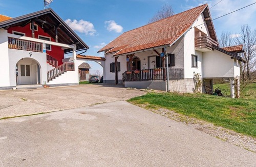Seliste Dreznicko Apartment | One bedroom apartment with terrace Seliste Dreznicko, Plitvice (A-20907-b)