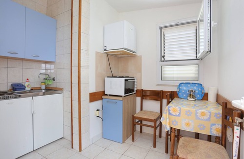Businci Apartment | One bedroom apartment with terrace and sea view Arbanija, Čiovo (A-18797-b)