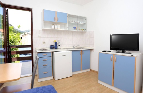 Trstenik Apartment | One bedroom apartment near beach Trstenik, Pelješac (A-4567-a)