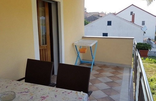 Veli Rat Apartment | One bedroom apartment near beach Veli Rat, Dugi otok (A-437-a)