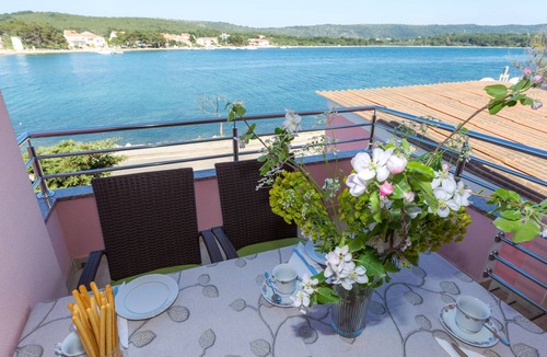 Veli Rat Apartment | One bedroom apartment near beach Veli Rat, Dugi otok (A-11525-b)