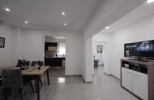 Vrbovec Apartment | One bedroom apartment with air-conditioning Vrbovec, Prigorje (A-22922-a)