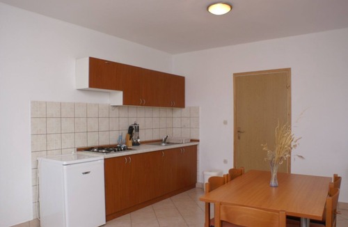 Kustici Apartment | One bedroom apartment near beach Kustići (Pag) (A-4087-c)