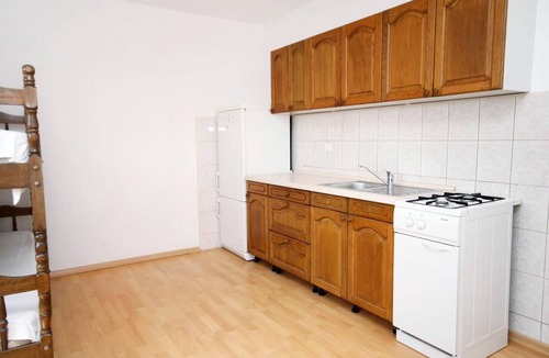 Metajna Apartment | One bedroom apartment near beach Metajna, Pag (A-6465-a)