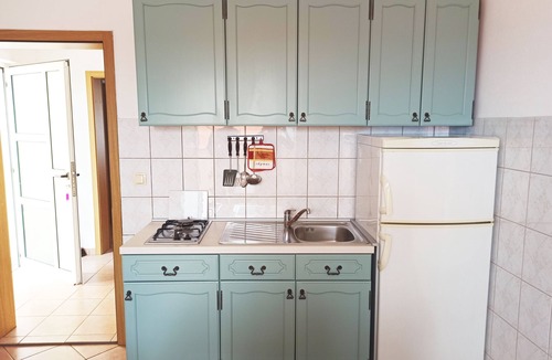 Kustici Apartment | One bedroom apartment near beach Kustići, Pag (A-9036-a)