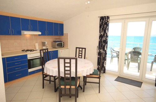 Banj Apartment | One bedroom apartment near beach Banj, Pašman (A-8206-b)