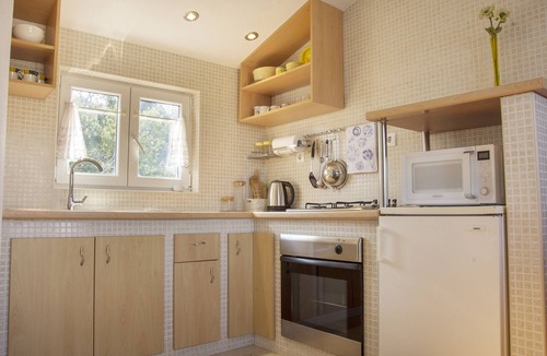 Komoseva Apartment | One bedroom apartment near beach Mali Iž (A-6163-b)