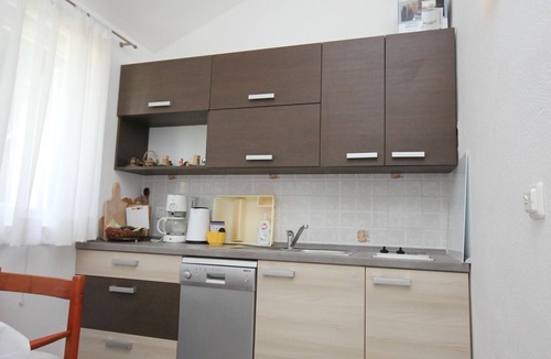 Artatore Apartment | One bedroom apartment near beach Artatore, Lošinj (A-7935-c)