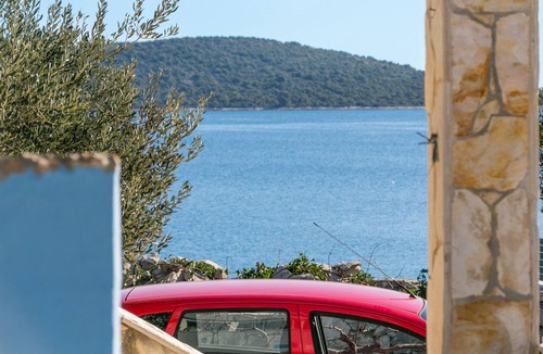 Sevid Apartment | One bedroom apartment near beach Sevid, Trogir (A-4287-c)