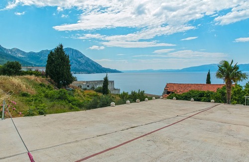 Podaca Apartment | One bedroom apartment near beach Podaca, Makarska (A-13974-a)