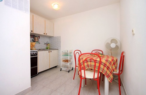 Prigradica Apartment | One bedroom apartment near beach Prigradica, Korčula (A-9141-b)