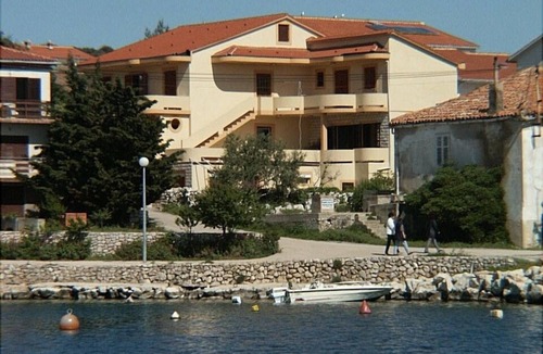 Mandre Apartment | One bedroom apartment near beach Mandre, Pag (A-4095-b)