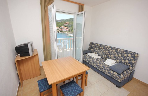 Zaglav Apartment | One bedroom apartment near beach Zaglav, Dugi otok (A-8144-c)
