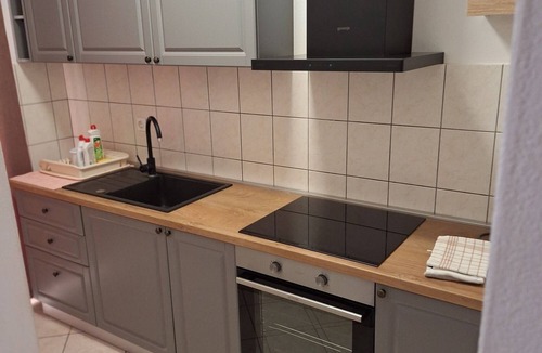 Tkon Apartment | One bedroom apartment near beach Tkon (Pašman) (A-5840-a)