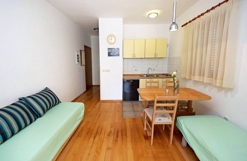 Zaboric Apartment | One bedroom apartment with terrace Žaborić, Šibenik (A-468-b)