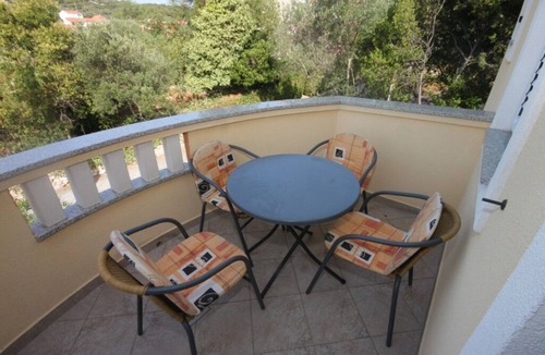 Zdrelac Apartment | One bedroom apartment with terrace Ždrelac, Pašman (A-8285-c)
