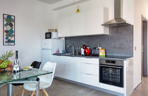 Betina Apartment | One bedroom apartment with hot tub Betina, Murter (A-20450-b)